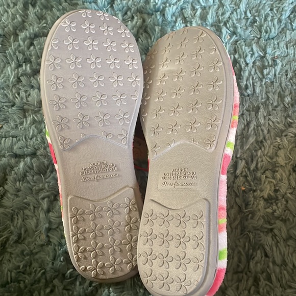 DF Slippers - Picture 6 of 8